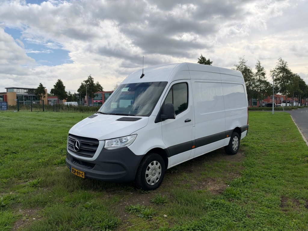 Mercedes-Benz Sprinter 317 1.9 CDI L2H2