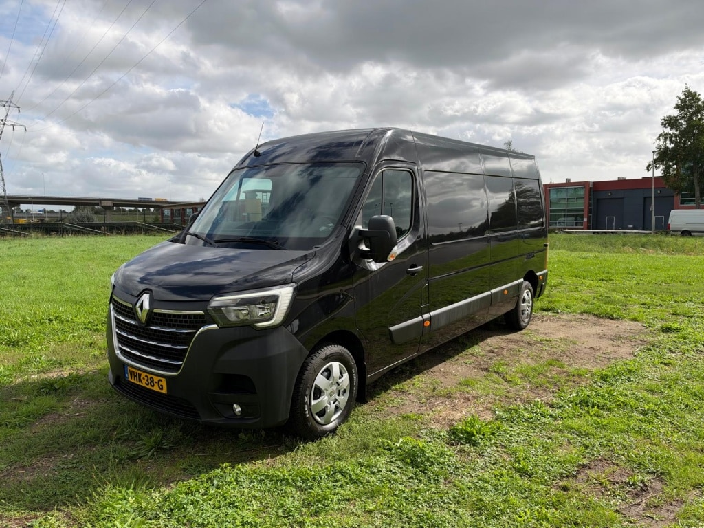 Renault Master T35 2.3 dCi L1H2 En.