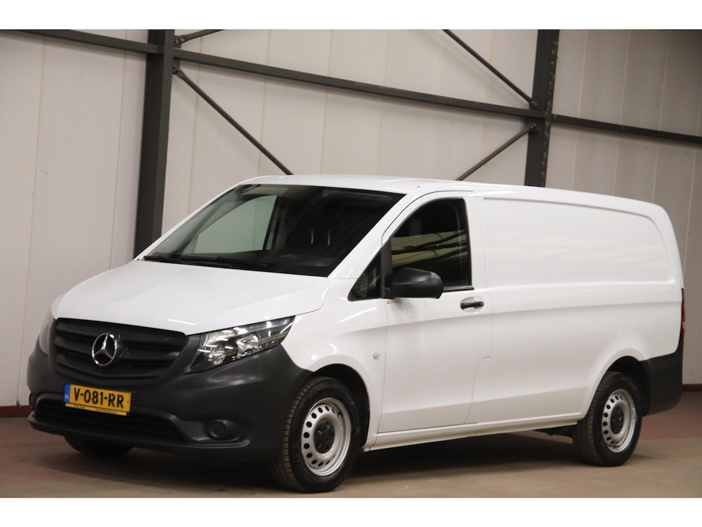 Mercedes-Benz Vito CDI LANG NAVI TREKHAAK Mercedes-Benz Vito CDI Lang NAVIGATIE TREKHAAK