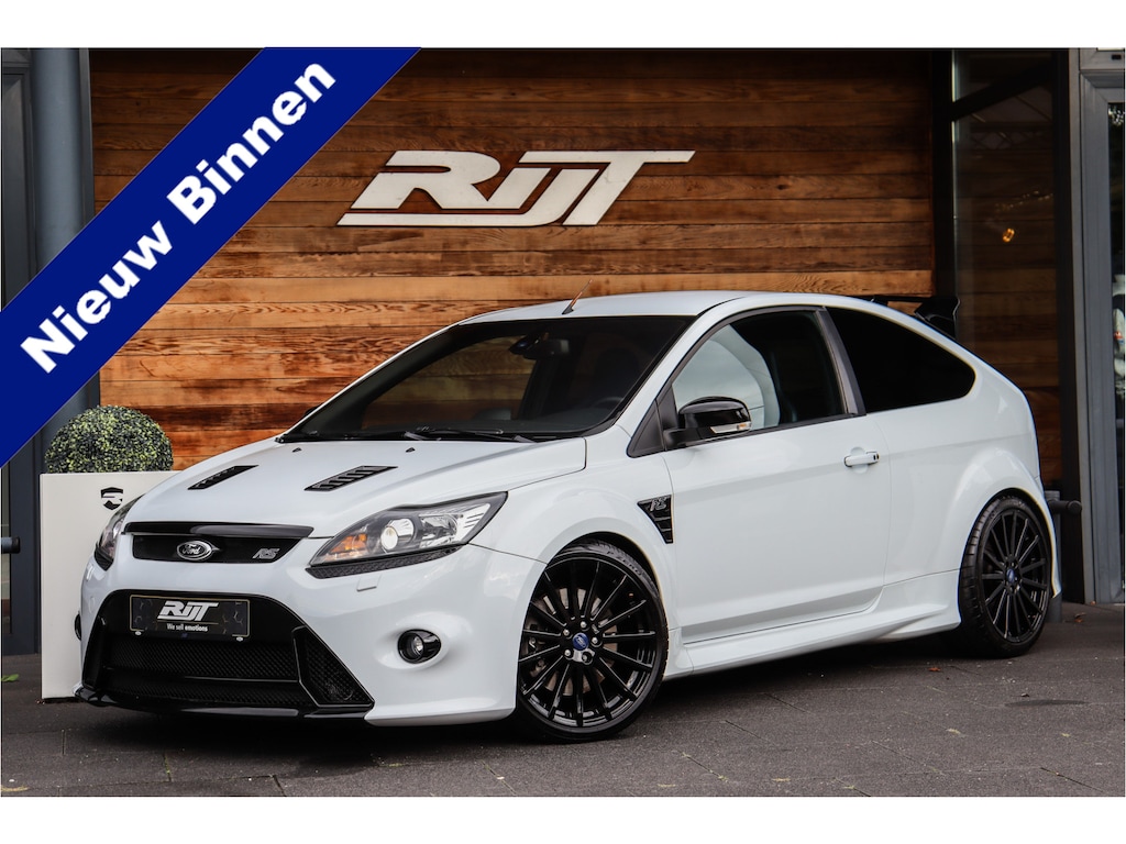 Ford Focus 2.5 RS **collectors item/Milltek/Mountune/Carbon/Recaro**