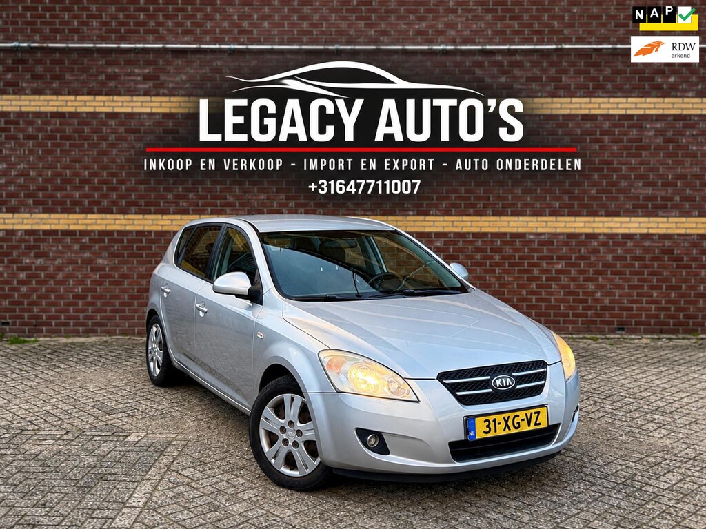 Kia Ceed Cee'd 1.4 X-ecutive - Airco - Rijdt & schakelt goed - Trekhaak