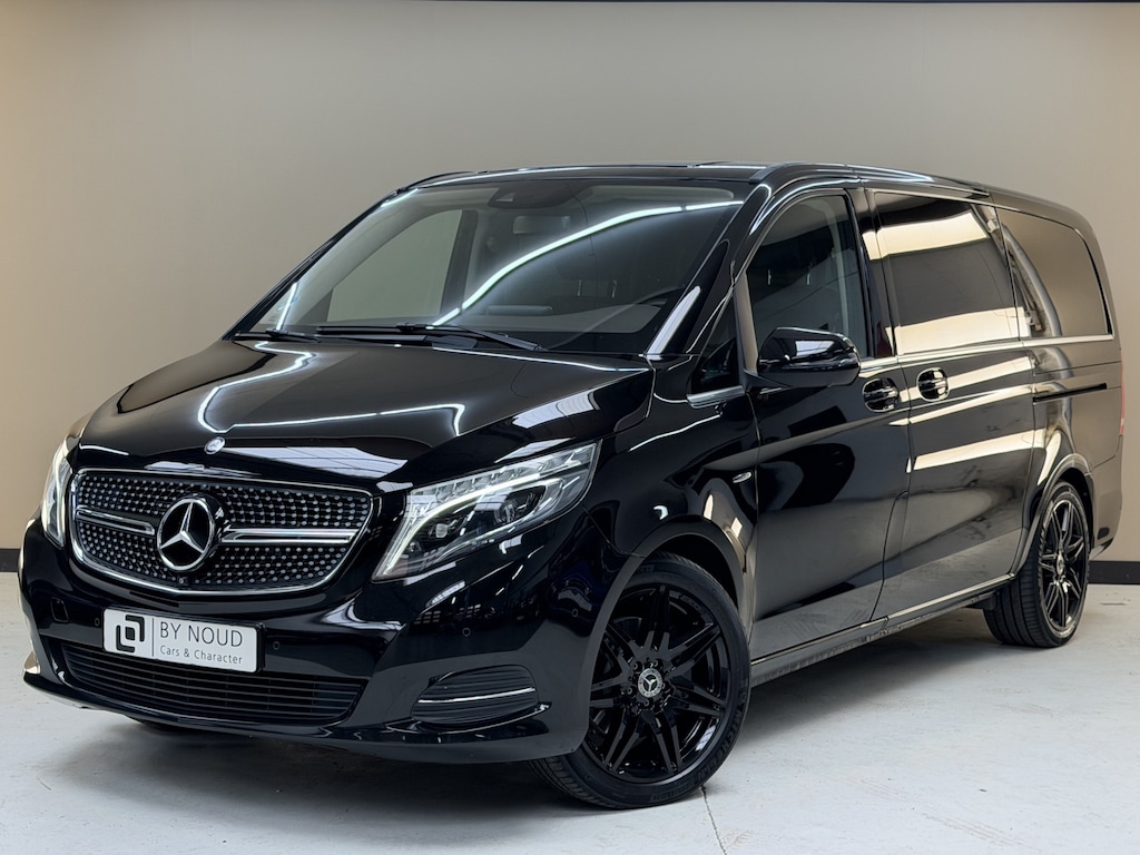 Mercedes-Benz V-klasse 250d Lang DC Avantgarde Edition, 190Pk, 2017, Volledig leder, LED koplampen, 360" camera, AMG velgen, Stoelverwarming, Apple carplay, Luxe uitvoering,