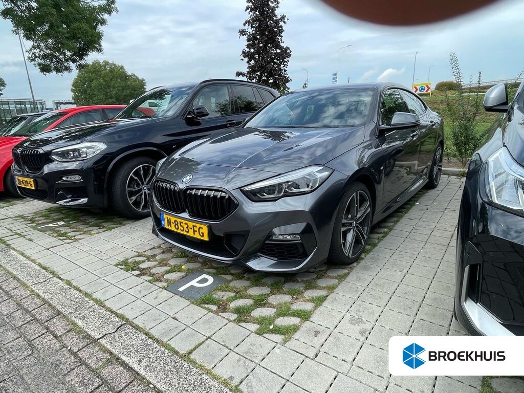 BMW 2-serie Gran Coupé 218i Business Edition | M-sport | Carplay | Panoramadak | M-sportstoelen | Alcantara | 18'' L.M. | | Achterbank in delen neerklapbaar | Apple Carplay/Android Auto|telefoonintegratie premium | Armsteun achter