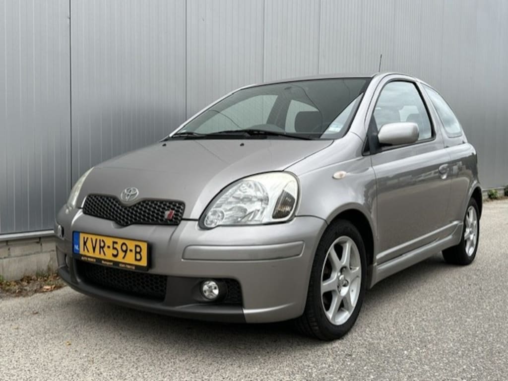Toyota Yaris 1.5 VVT-i T-Sport, Airco, bommetje !