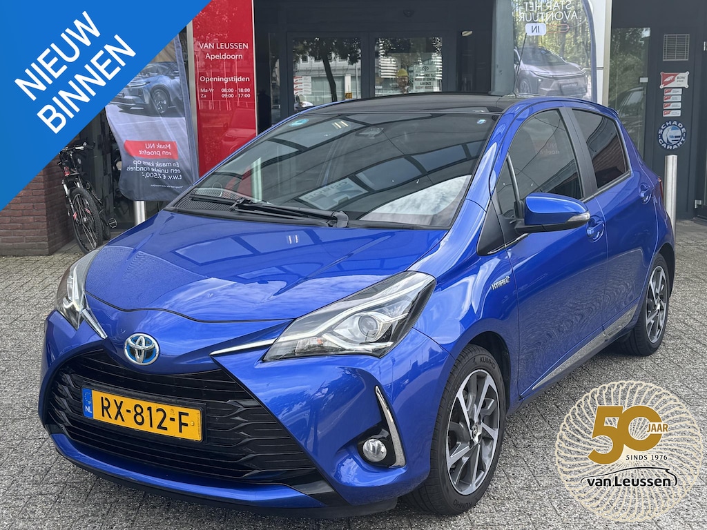 Toyota Yaris 1.5 Hybrid Premium PANO NAVI TREKHAAK CAMERA CLIMA