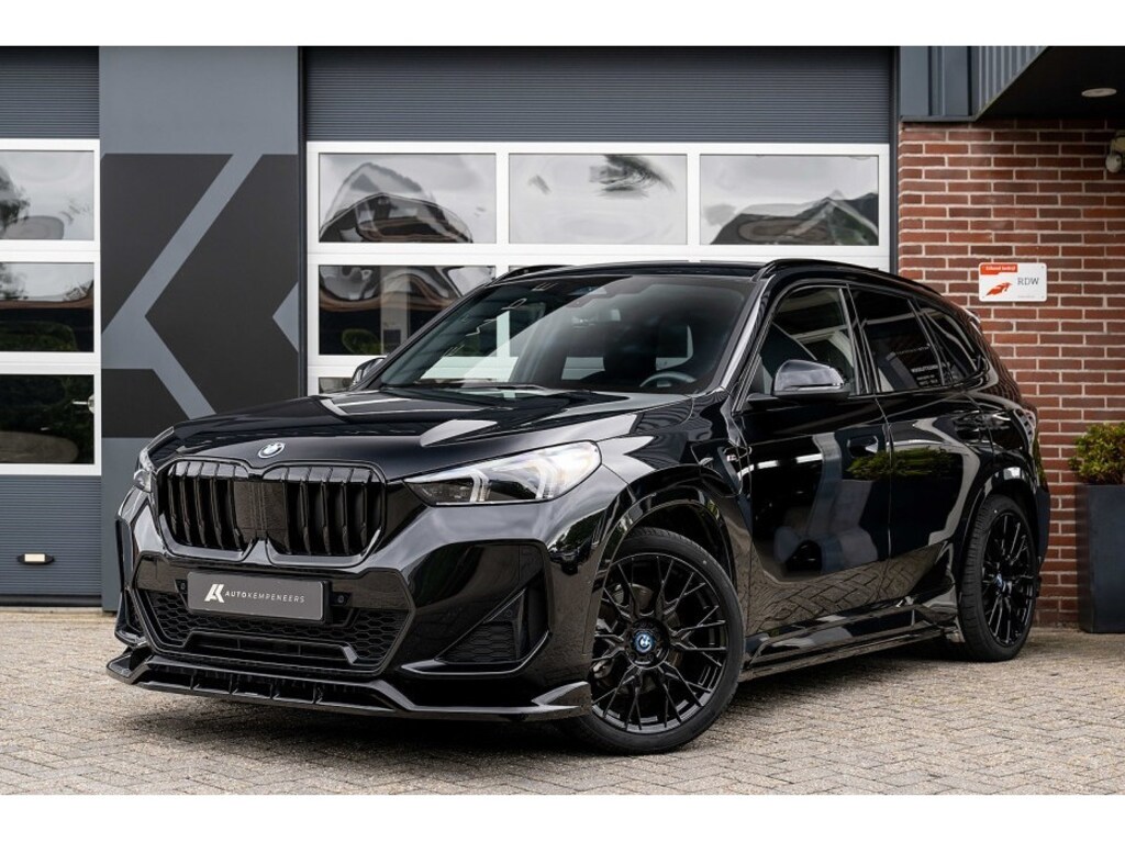 BMW X1 xDrive25e M Sport | Driving Ass. + | Maxton | 20' Inch | Camera | Adaptief M-Onderstel | Stoelverw. | Comfort Access |