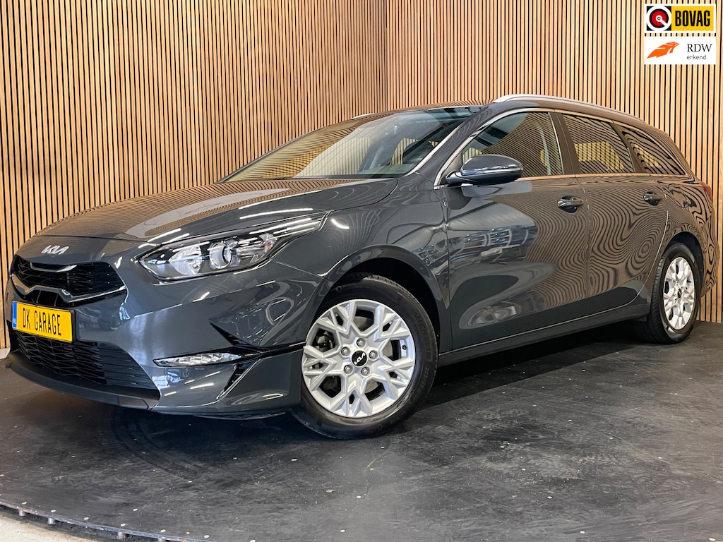 Kia Ceed Sportswagon 1.0 T-GDi DynamicPlusLine|120PK|1/2 LEDER|ANDROID/CARPLAY|CAMERA|CRUISE+CLIMATE|PARKEERSENSOREN|IN.BTW|1e EIG