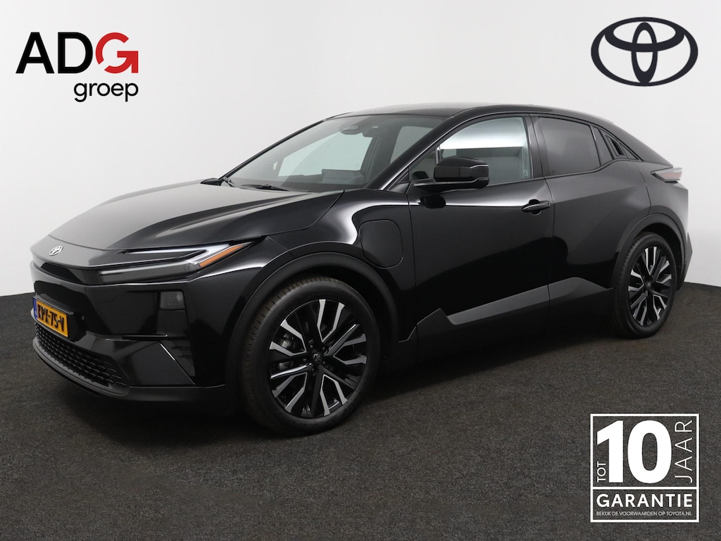 Toyota C-HR / C-HR+ First Edition 77 kWh | 20" Lichtmetalen velgen | 600km Actieradius! | Stoel- en Stuurverwarming | Electrische achterklep | 1.000.000km garantie op accu! |