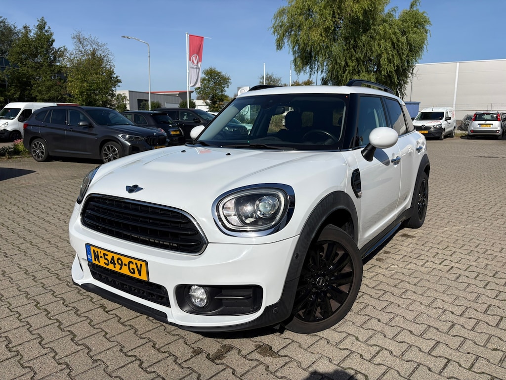 MINI Countryman 1.5 One Chili