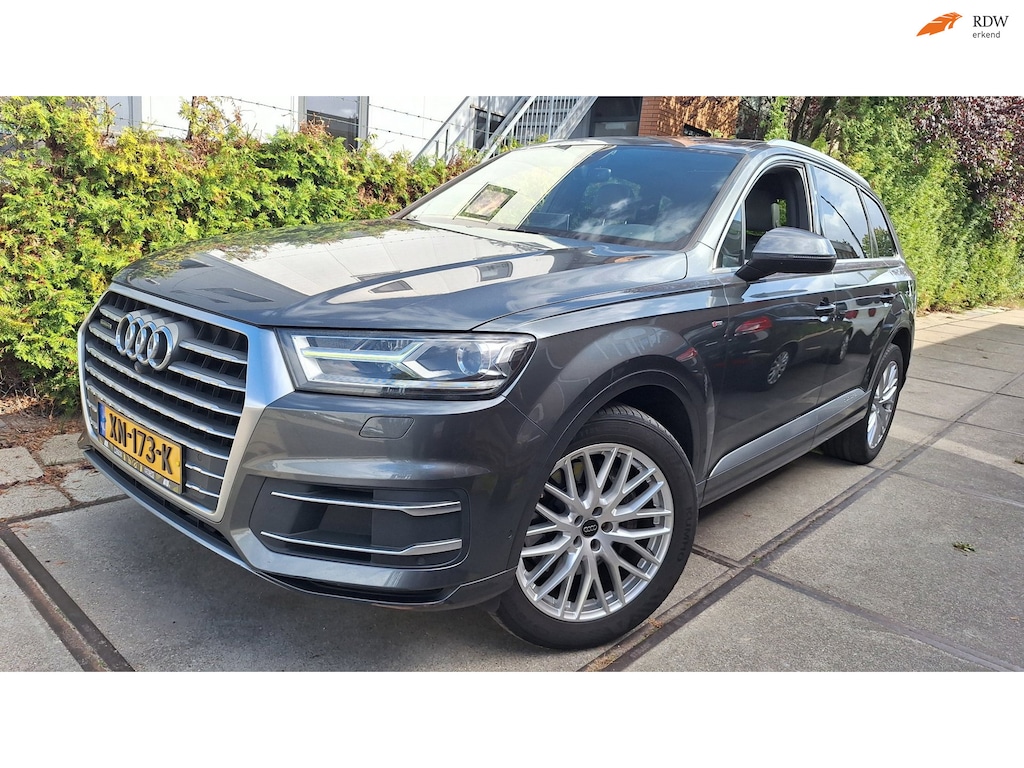 Audi Q7 3.0 TDI quattro Pro Line + 7p