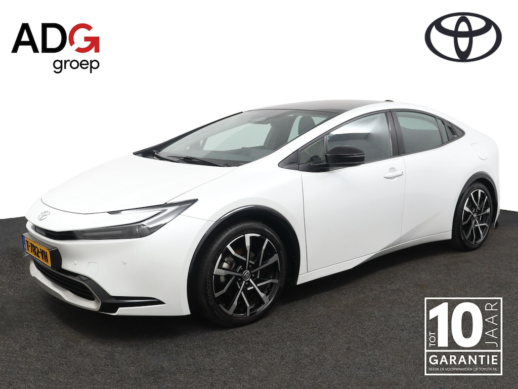Toyota Prius 2.0 Plug-in Hybrid 220 Executive | Panoramadak | Dealeronderhouden | Stoelverwarming | 10 Jaar Garantie! |