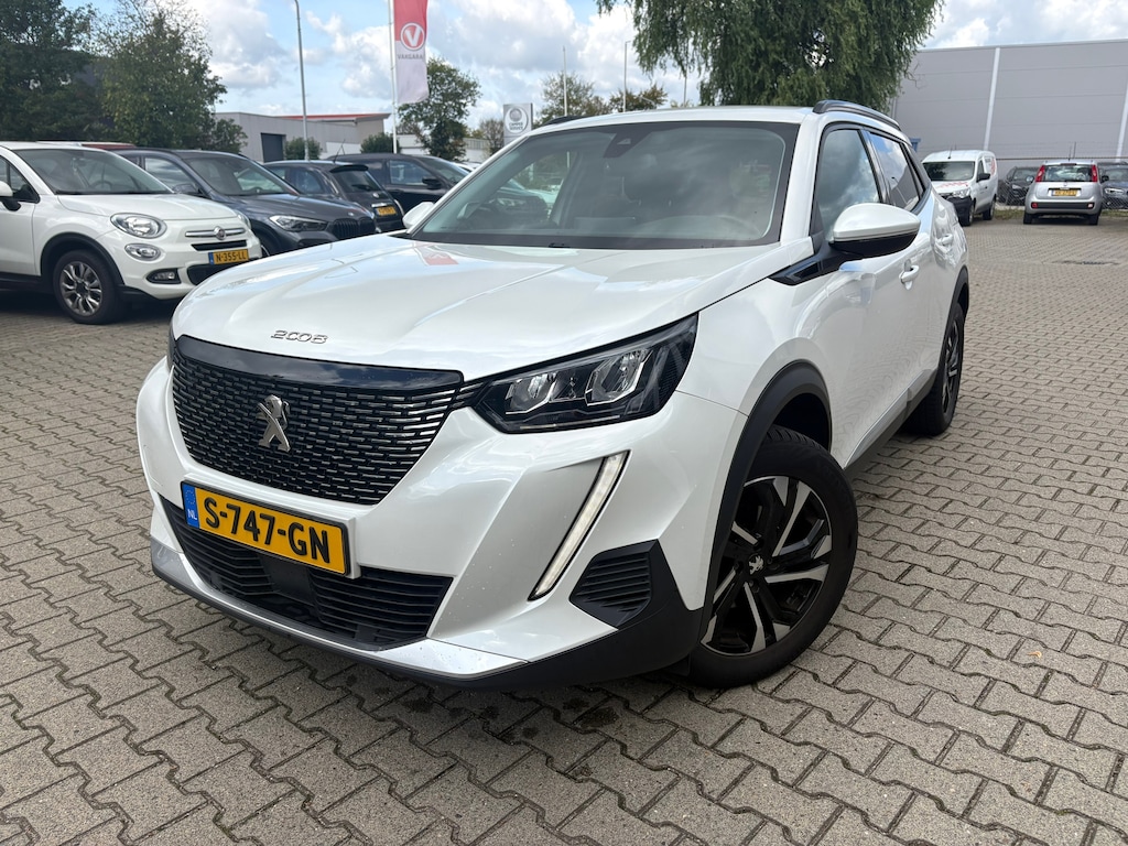 Peugeot 2008 1.2 PureTech Allure Pack