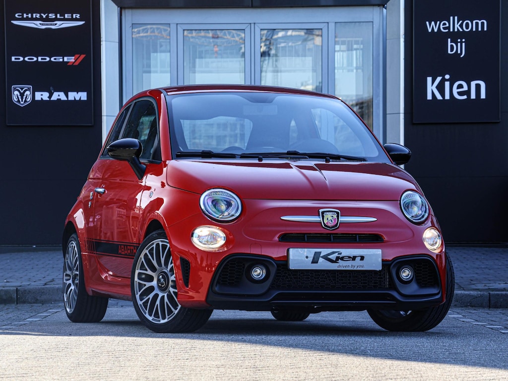 Abarth 595 1.4 T-Jet Abarth 595 | Apple Carplay | Navi | Sportstoelen |