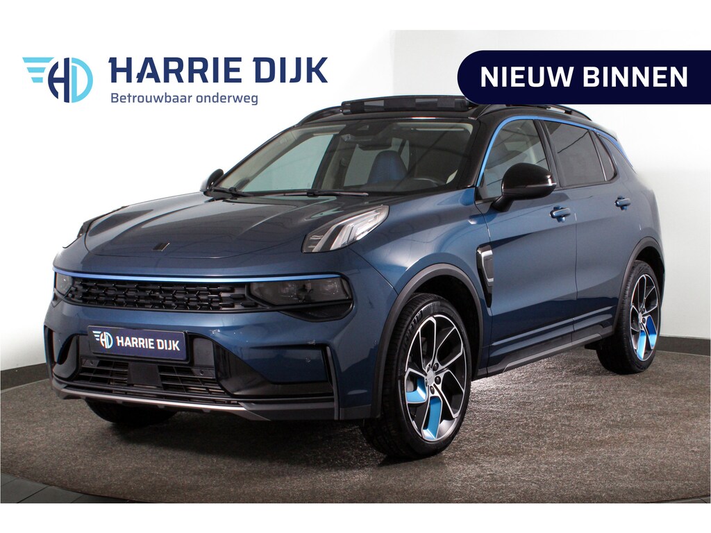 Lynk & Co 01 1.5 PHEV 261PK MY22 | Afn. Trekhaak | 360 Camera | S/K-panodak | Adapt. Cruise | Memory | Elek. klep | LM 20" | 3046