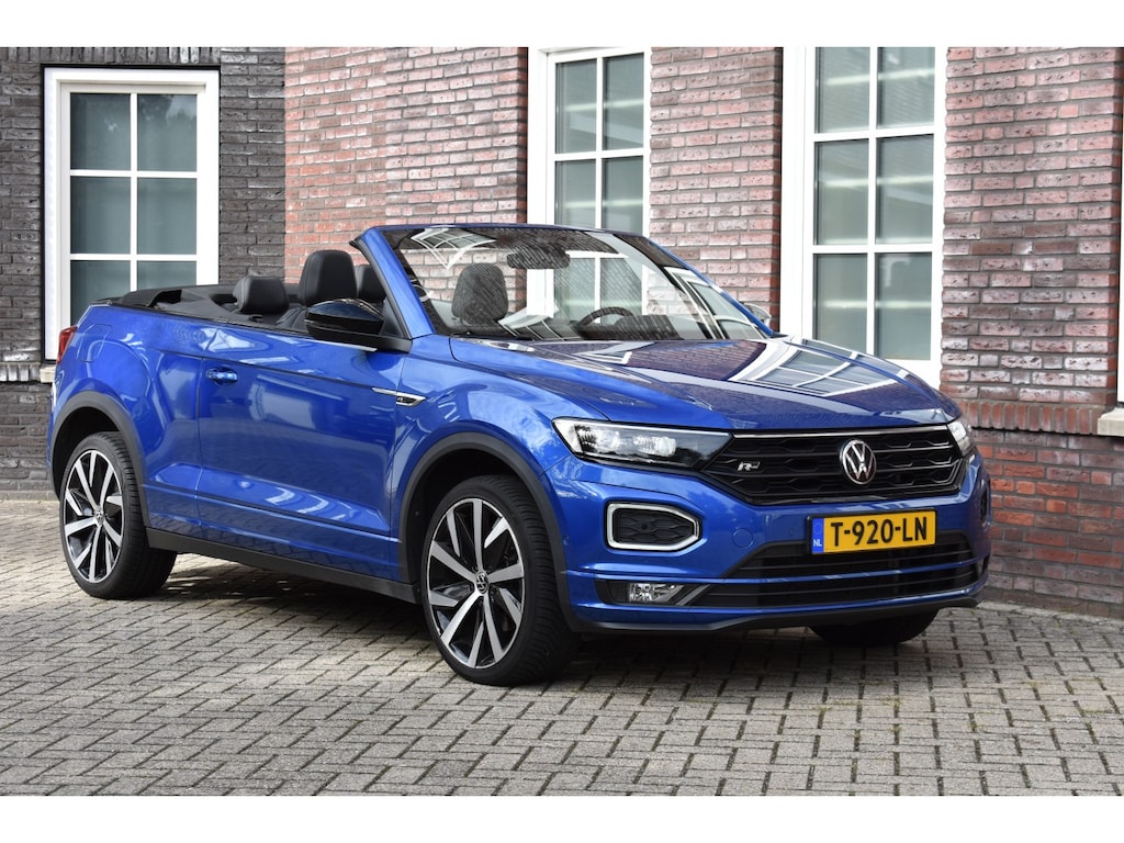 Volkswagen T-Roc Cabrio 1.5 TSI R-Line dsg Wij zijn op afspraak geopend! Graag bellen voor uw komst.