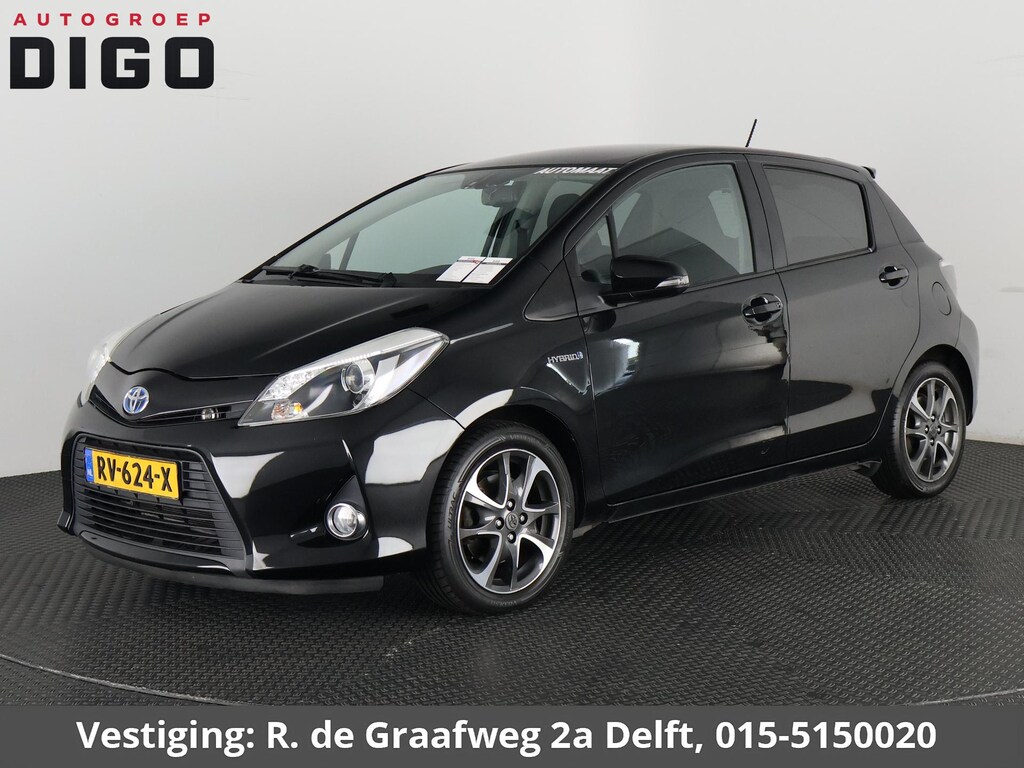 Toyota Yaris 1.5 Full Hybrid Dynamic | Afneembare trekhaak | Camera | Cruise Control
