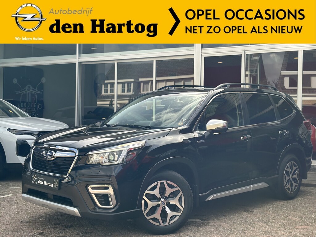 Subaru Forester 2.0i e-BOXER Comfort Automaat/Trekhaak/Parkeerhulp/Navi/Camera
