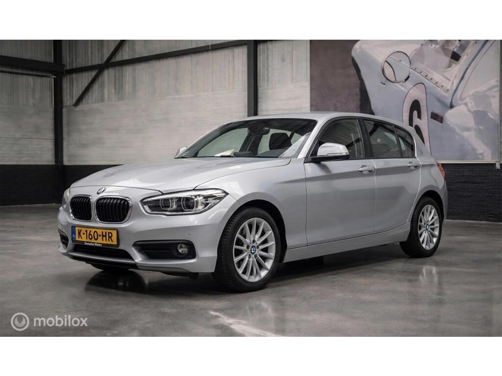 BMW 1-Serie BMW 1-serie 118i Business Aut.| M-sport stuur|LED|LMV|