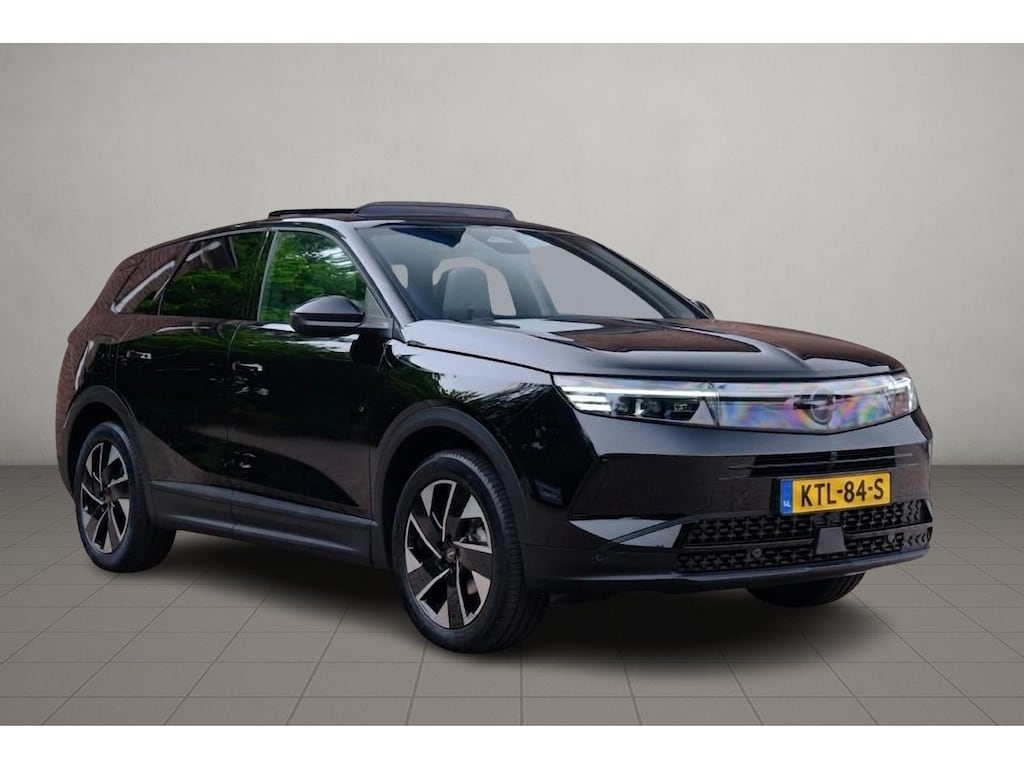 Opel Grandland 1.2 Turbo Hybrid 145pk eDCT6 GS - Panoramadak - Adaptive Cruise - Head-up display - Stoelverwarming - Elektrische achterklep - 360° Camera - Focal Audio