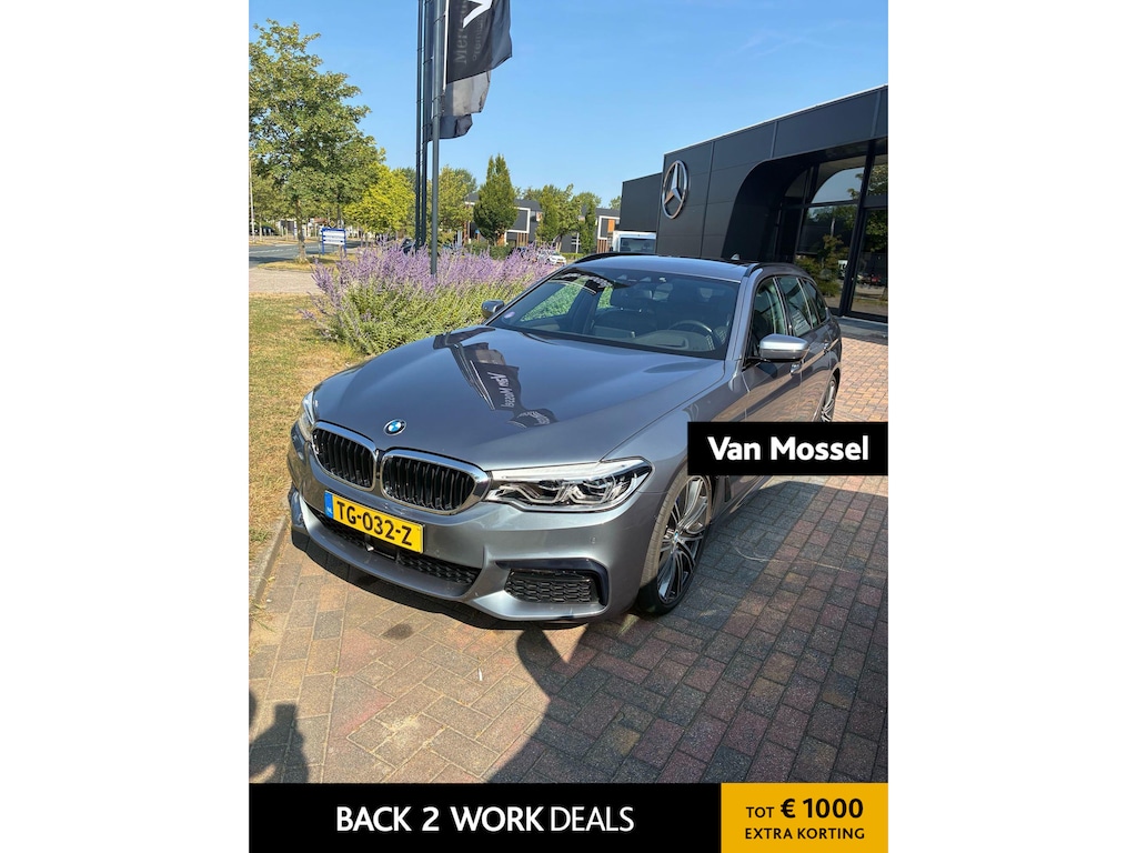 BMW 5-Serie Touring 540i xDrive High Executive M-PAKKET | ACC | 360 CAMERA | KEYLESS | PANORAMADAK | LEDER | HUD | STUUR&STOEL VERWARMING | MEMORY STOELEN |