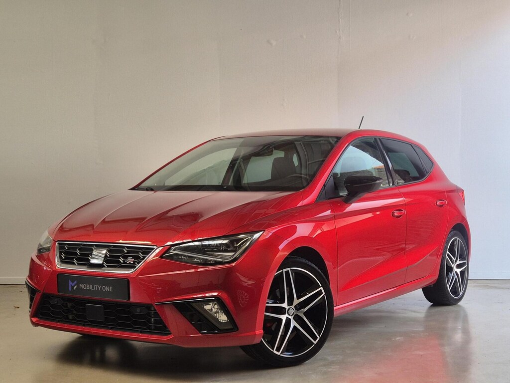 SEAT Ibiza 1.0 TSI FR / Apple Carplay/ Beats audio / Adaptieve cruisecontrol
