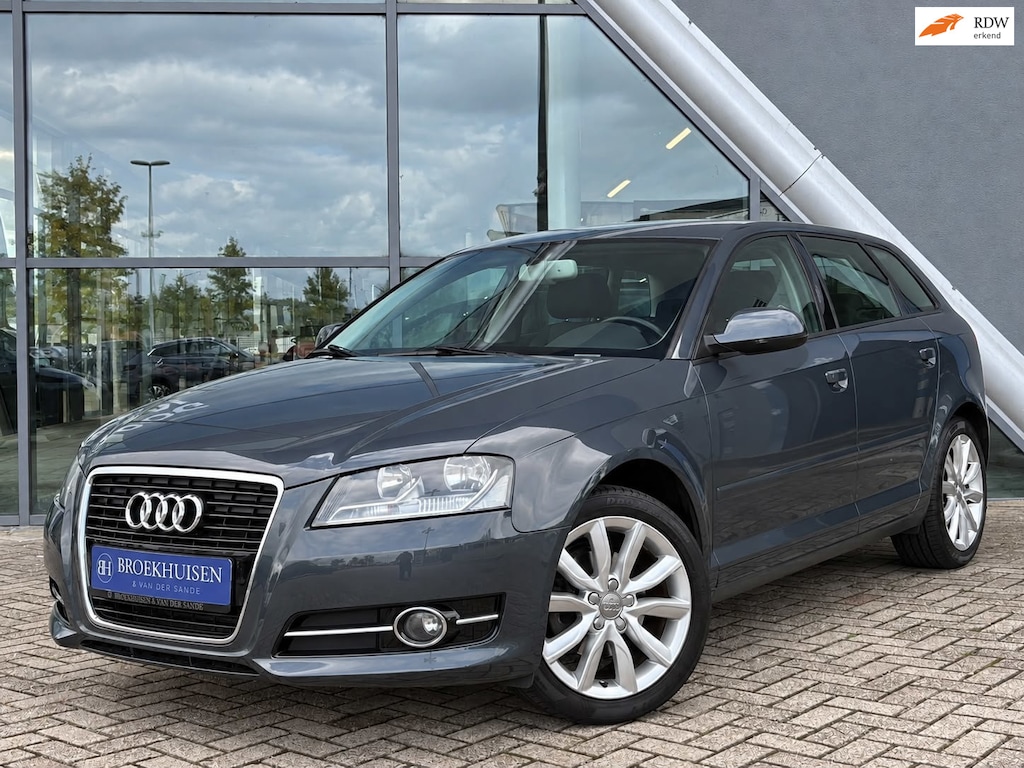 Audi A3 Sportback 1.4 TFSI Ambition 125pk Cruise control / Climate control