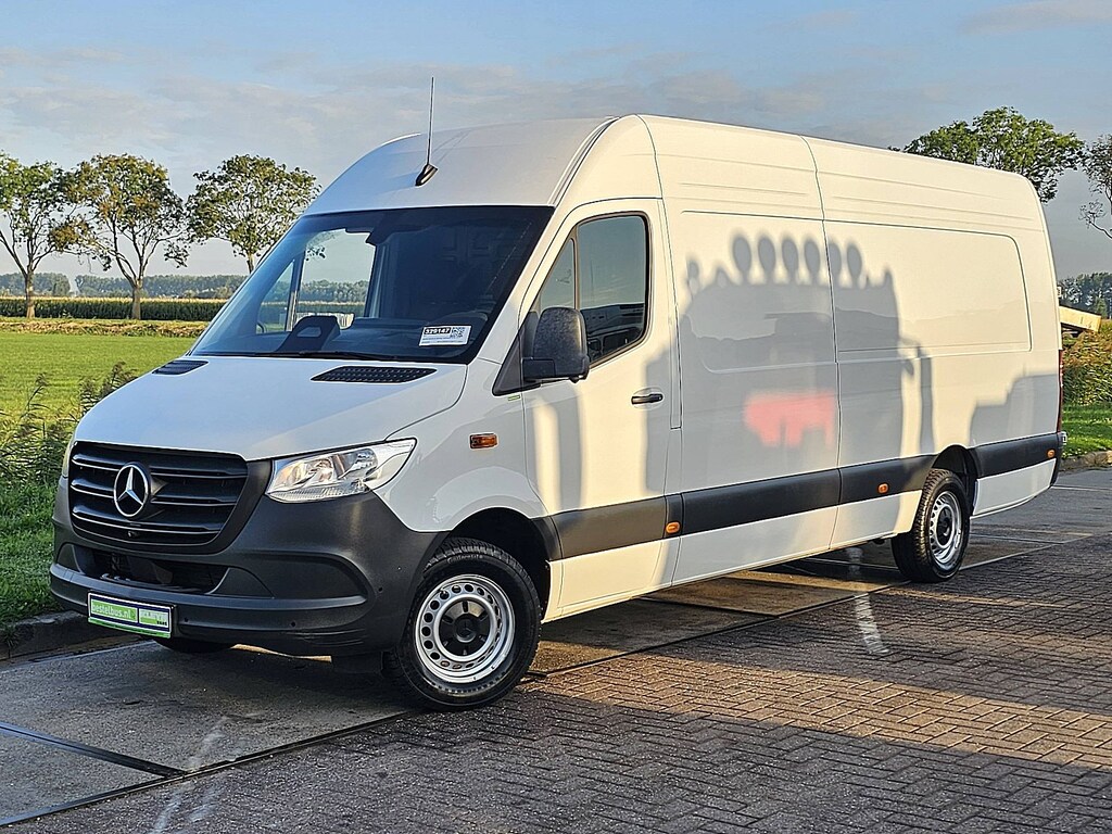 Mercedes-Benz Sprinter 317 1.9 CDI L4H2 Base Cruise control, Airco, Pdc, Navi, Camera, Lane-assist, Stoelverwarming, Dodehoek detectie
