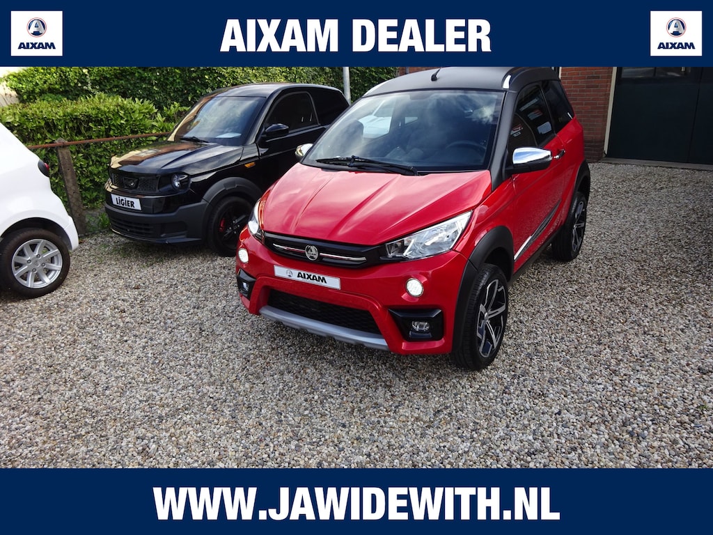 AIXAM Crossover brommobiel HANDBEDIENING GAS EN REM, ABS, Achteruitrijcamera, Parkeersensoren, Elektrische ramen, Centr. deurvergr