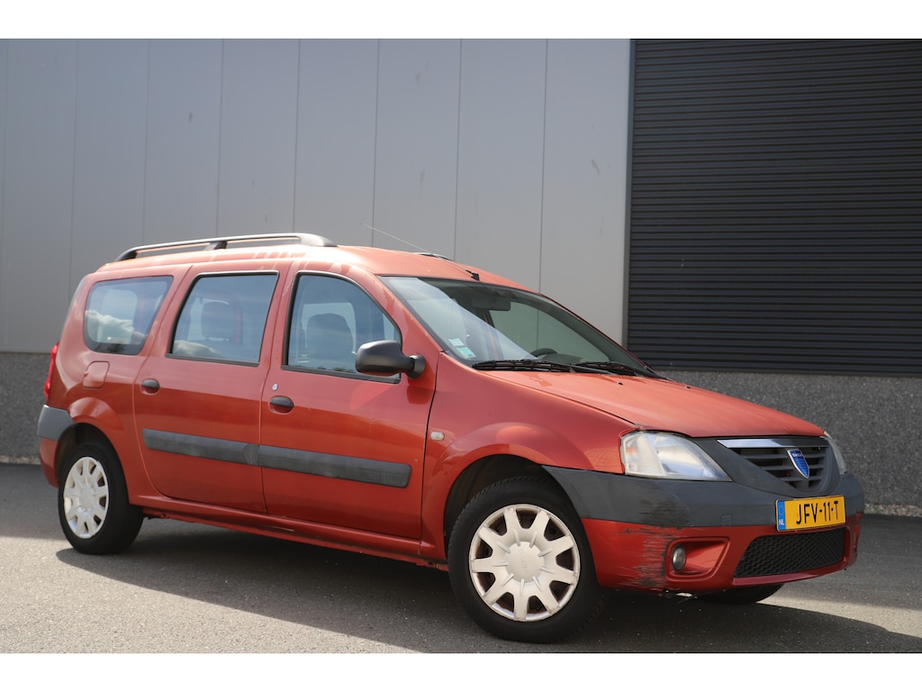 Dacia Logan MCV 1.4 MPi 5 persoons/Trekhaak/APK/€49 per mnd.
