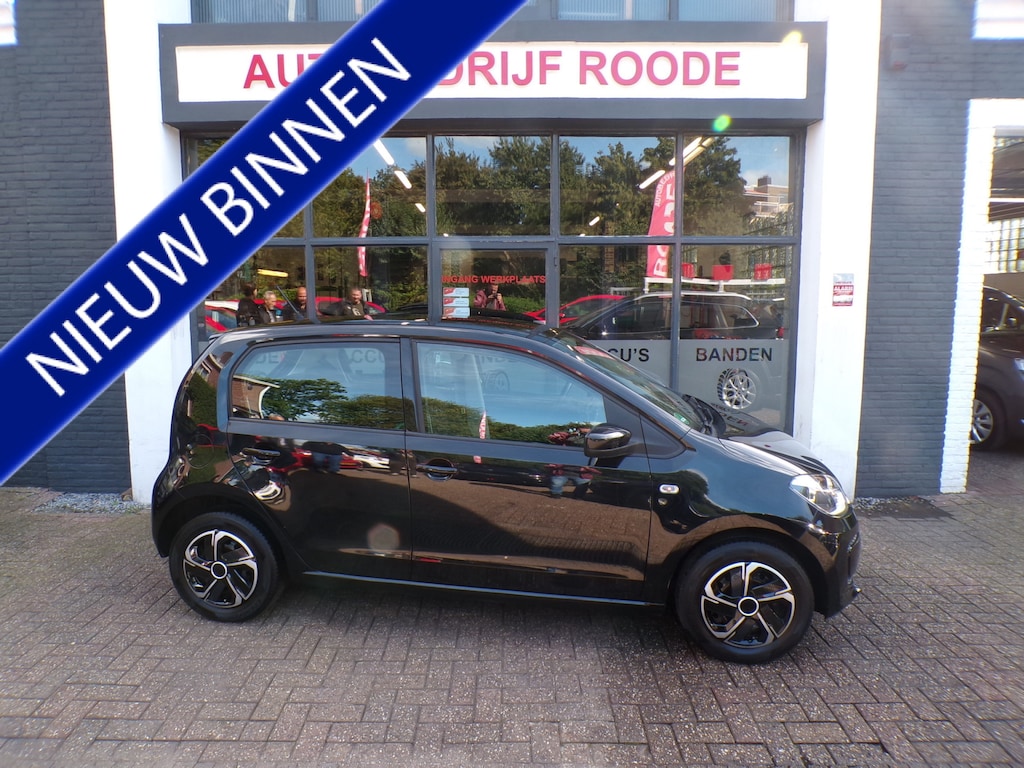 Volkswagen Up! 1.0 5-Drs Black Line AIRCO,GOED ONDERHOUDEN!
