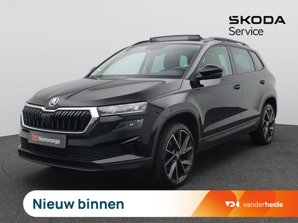Skoda Karoq 1.5 TSI ACT Business Edition 150PK DSG Panoramadak, Keyless, 19" LM Velgen, Navi, Elektrische Achterklep, Cruise Control, Apple Carplay/Android Auto