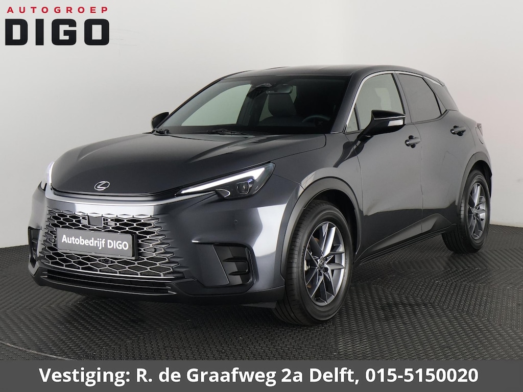 Lexus LBX 1.5 Business Line 2WD | Dodehoek detectie | Stuur- & Stoelverwarming | Navigatie | Parkeersensoren |