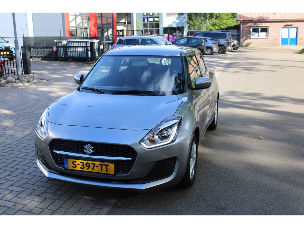 Suzuki Swift 1.2 Select Smart Hybrid