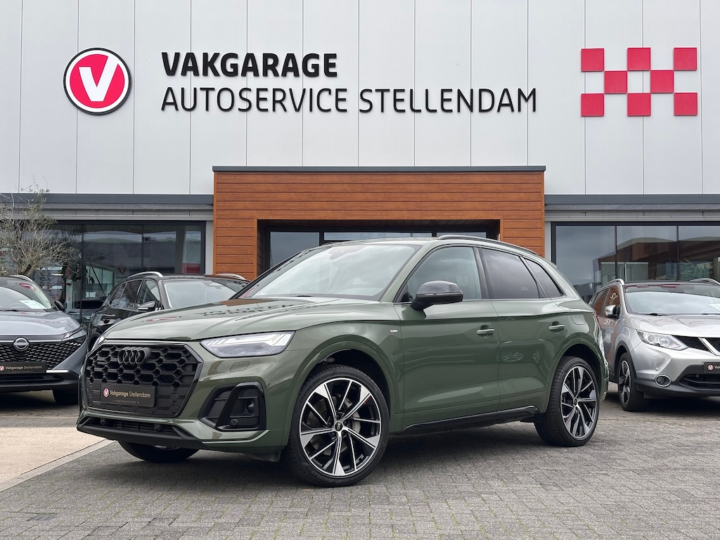 Audi Q5 55 TFSI e S edition BINNENKORT BINNEN
