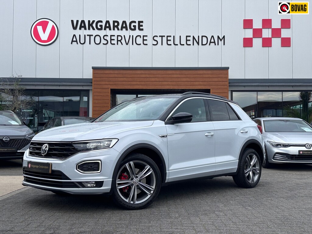 Volkswagen T-Roc 1.5 TSI Sport VERWACHT|R-LINE binnen/buiten|Afn Trekhaak|18 Inch|Privacy Glass