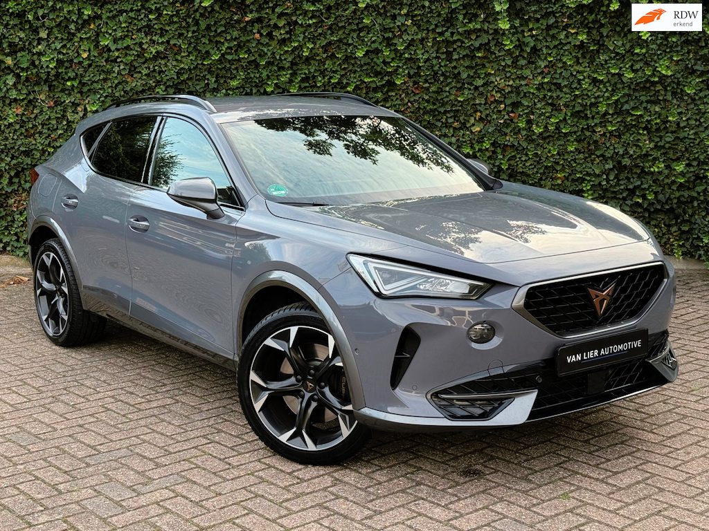 CUPRA Formentor 1.4 e-Hybrid VZ Performance | ACC | Trekhaak | Ambient | Keyless