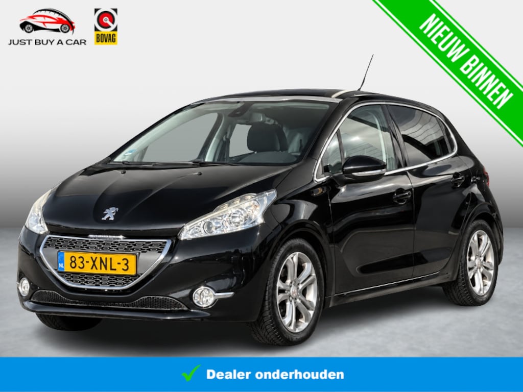 Peugeot 208 1.6 VTi Allure | Trekhaak | Panoramadak | Climate Control | Cruise Control | Dealeronderhouden | Onderhoud gehad | Distributieketting |
