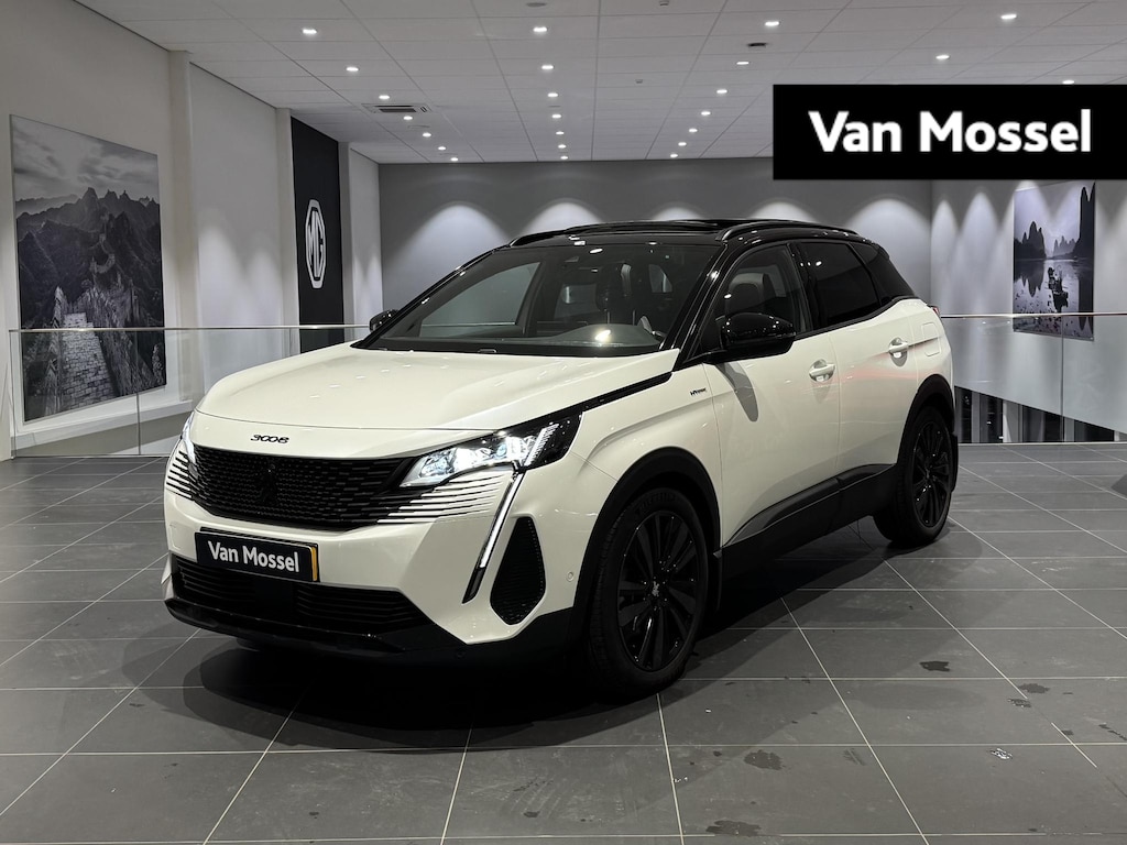 Peugeot 3008 1.6 HYbrid 225 GT Automaat | Climate Control | Elek. Schuif / Kantel Dak | Elek. Kofferklep | Voorstoelen Verwarmd | Full Map Navigatie | Apple Carplay / Android Auto | Camera | Parkeersensoren