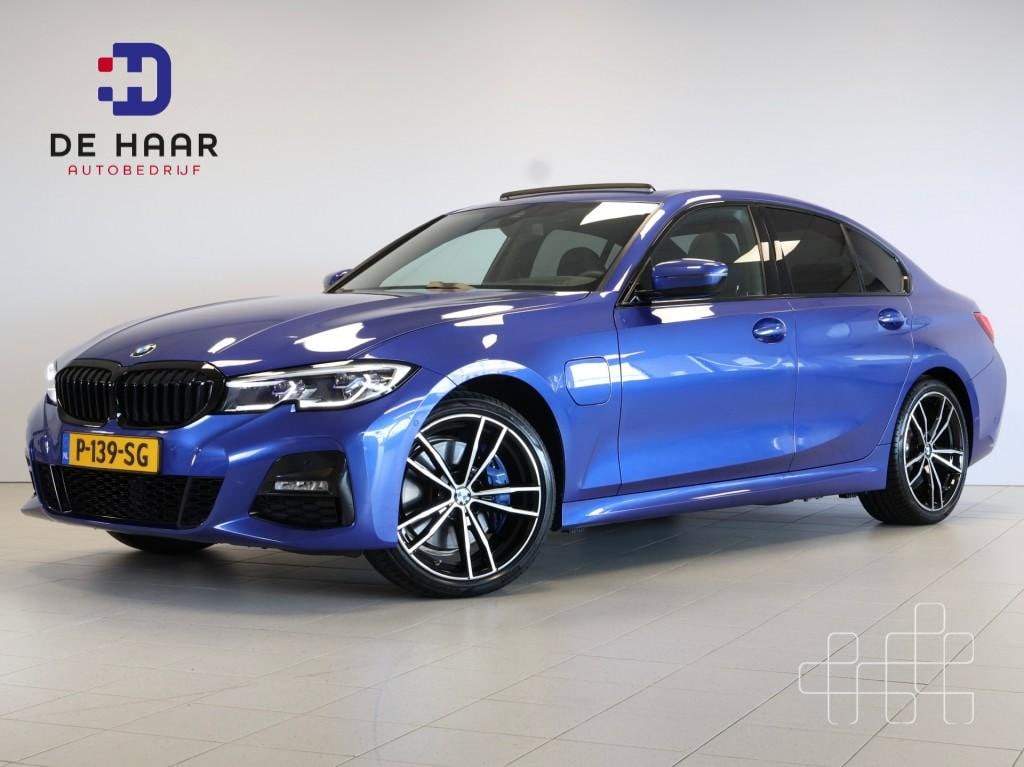 BMW 3-Serie 330e High Executive M-Sport Pro - Schuif/Kanteldak - Harman/Kardon