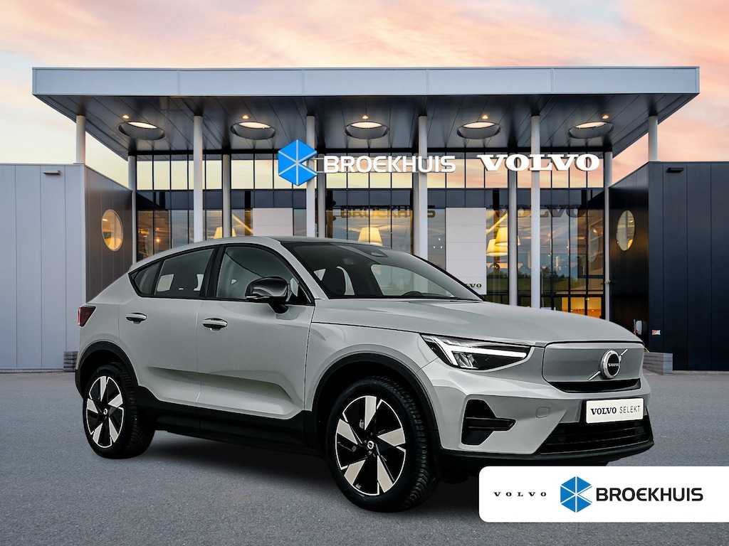 Volvo C40 Single Motor Extended Range Plus 82 kWh | 19" Allseason | Adaptieve Cruise | BLIS | Stoel/Stuurverwarming | Keyless | Panoramadak | Warmtepomp