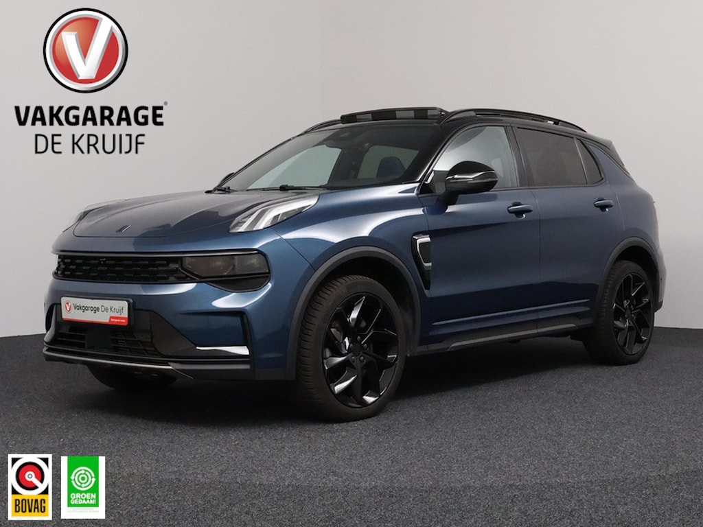Lynk & Co 01 1.5 PHEV Black Edition Facelift | Donkere hemel | ACC | Pano | Camera!
