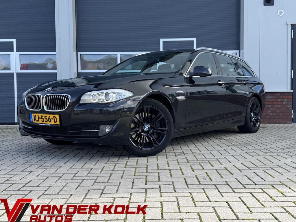 BMW 5-Serie Touring 525d High Executive Automaat | Leder | Camera | Navigatie | Xenon | Sensoren | Lichtmetaal