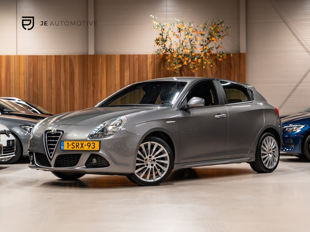 Alfa Romeo Giulietta 1.4 T Aut Business Executive, Led, Clima, Cruise, Multistuur, Navi, PDC, NAP