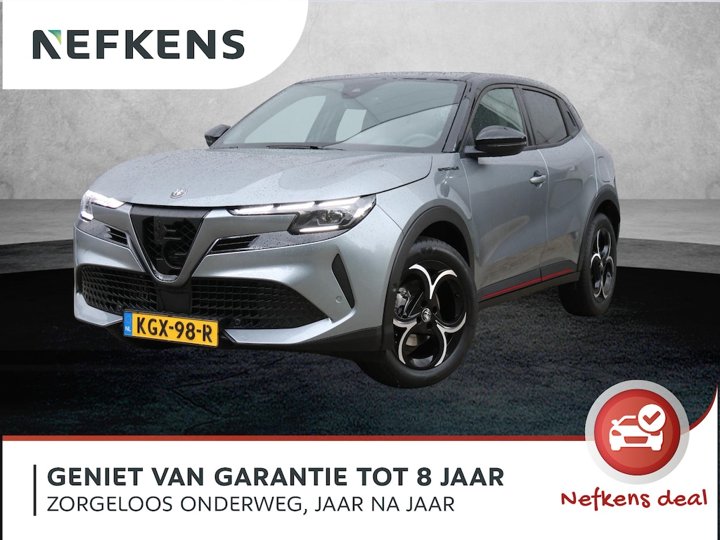 Alfa Romeo Junior 1.2 Turbo Hybrid Ibrida | Apple Carplay/Android Auto | Navigatie | Camera | Verwarmde voorstoelen | Climate Control