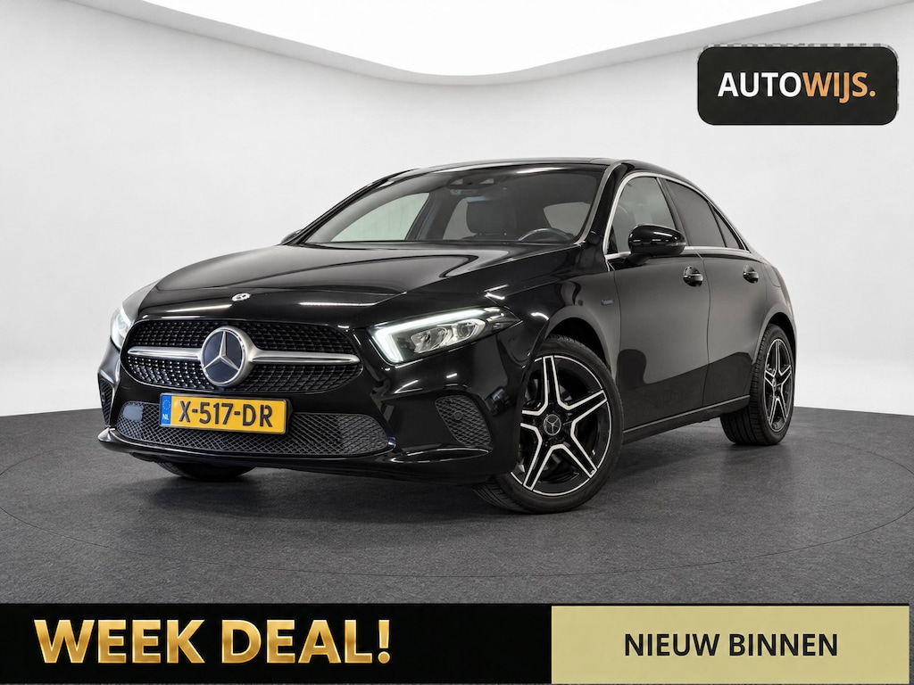 Mercedes-Benz A-klasse 250 e Premium|SFEER VERLICHTING|WIDESCREEN|CAMERA|LED|AMG VELGEN