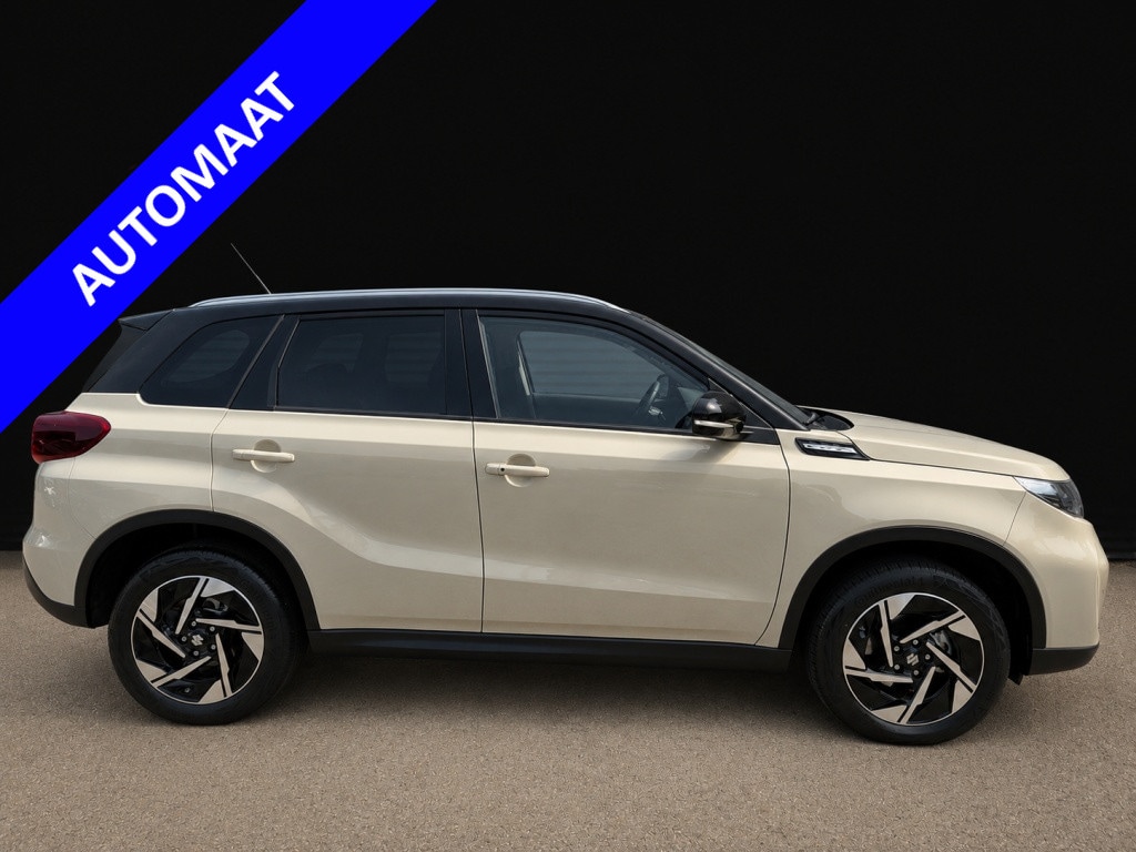 Suzuki Vitara 1.5 Hybrid Style Automaat. AWD. Panorama dak