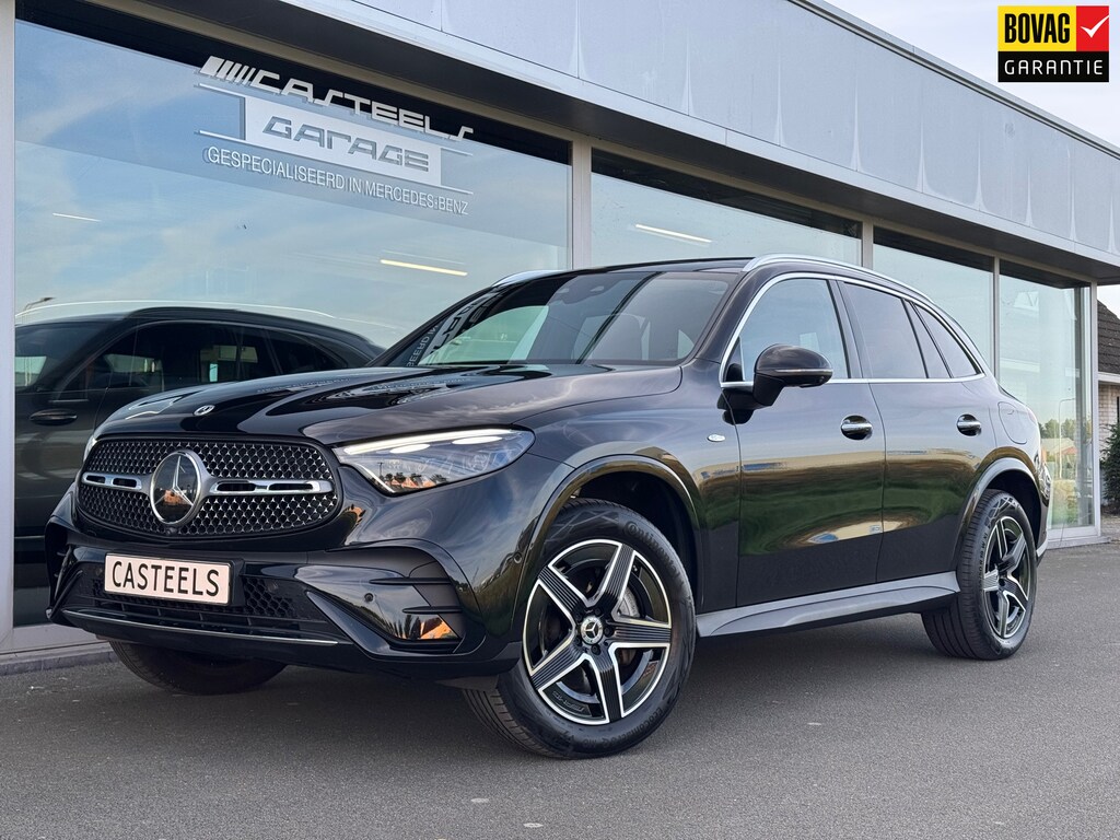 Mercedes-Benz GLC 300e 4MATIC AMG Line Advanced plus automaat ,Panoramaschuifdak, Digital light , 360 graden camera