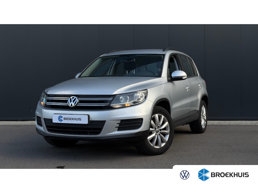 Volkswagen Tiguan 160pk 1.4 TSI Comfort&Design | Navigatie | Airco | parkeer Assistent | 17" |