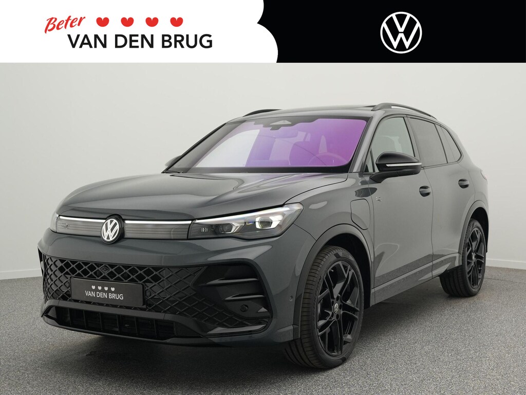 Volkswagen Tiguan 1.5 eHybrid R-Line | Leder | stoel verwarming & ventilatie | Trekhaak | Panoramadak | Memory | Massage |