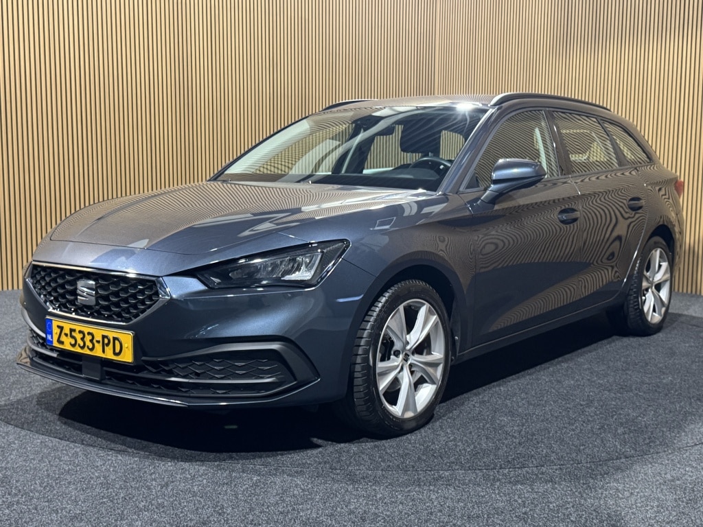 SEAT Leon Sportstourer 1.5 eTSI Style Business | Stoel/stuurverwarming | CarPlay | Ad.Cruise | Clima |